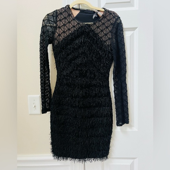 BCBGMaxAzria Dresses & Skirts - Gorgeous like new BCBGMazazria size xxs black mini dress